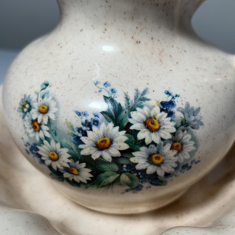 Vintage Ceramic Pitcher and Bowl Set with Daisy Floral Design on Front - Picture 2 of 10